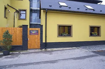 Penzion, Restaurant Gloria Chrastava